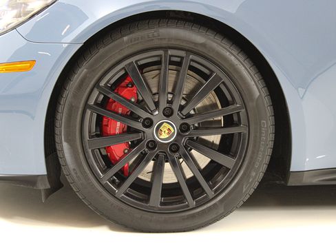 Used 2023 Porsche Panamera GTS AWD/4WD image 14