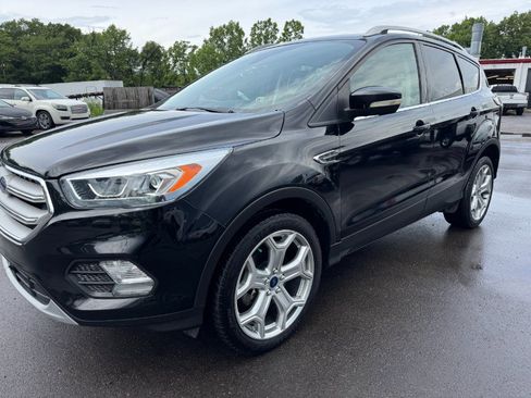 Used 2017 Ford Escape Titanium AWD/4WD image 9