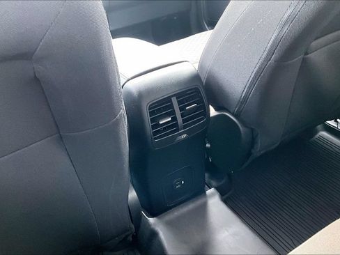 Used 2022 Ford Escape SE w/ Convenience Package AWD/4WD image 36