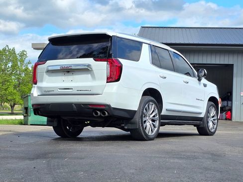 Used 2021 GMC Yukon Denali w/ LPO, Illumination Package image 4