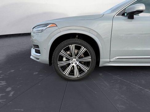 New 2025 Volvo XC90 B6 Plus image 14