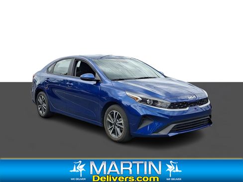 Certified 2024 Kia Forte LXS w/ LXS Technology Package FWD image 1