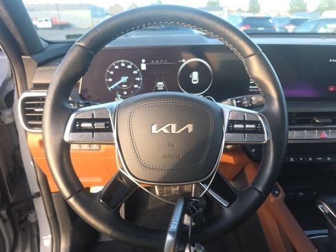 Used 2024 Kia Telluride SX Prestige X-Line image 9