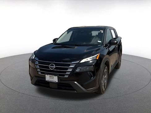 Used 2025 Nissan Rogue SV FWD image 6