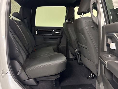 New 2026 RAM 2500 Big Horn AWD/4WD image 23
