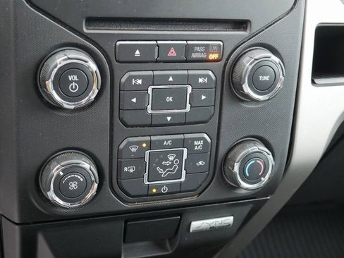 Used 2013 Ford F150 XLT w/ Luxury Equipment Group image 21