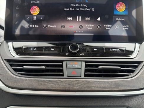 Used 2025 Nissan Altima 2.5 SL FWD image 26