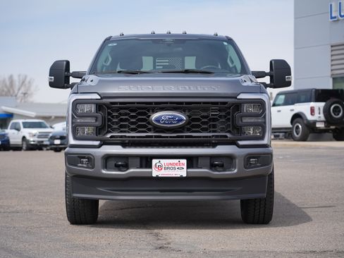 Used 2024 Ford F250 XL w/ STX Appearance Package AWD/4WD image 9
