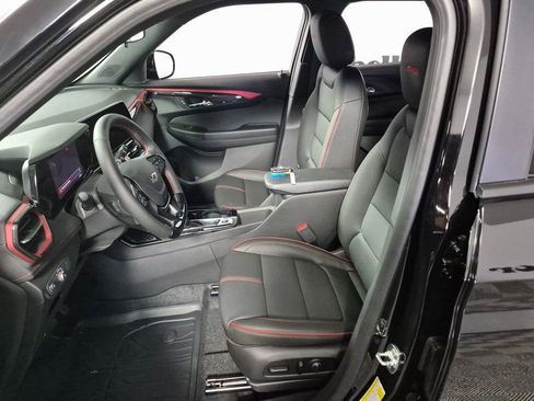 New 2026 Chevrolet TrailBlazer RS w/ Driver Confidence Package image 9