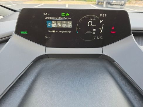 New 2026 Toyota Prius Plug-In Hybrid FWD image 31