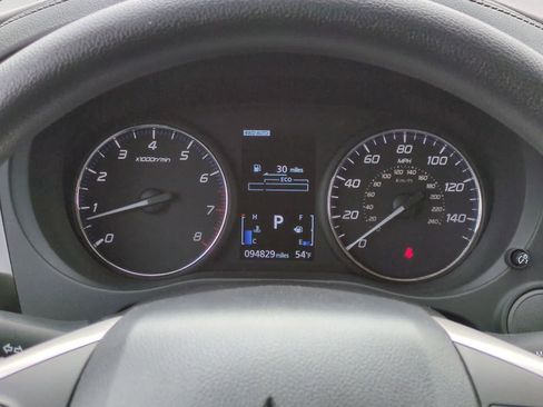 Used 2018 Mitsubishi Outlander ES AWD/4WD image 32