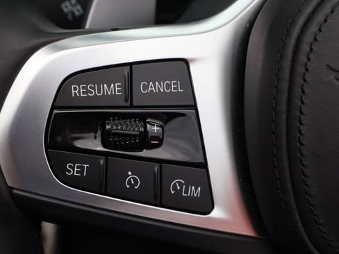 Used 2024 BMW Z4 M40i w/ Premium Package image 21