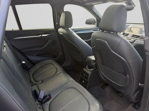 Used 2017 BMW X1 xDrive28i AWD/4WD image 30