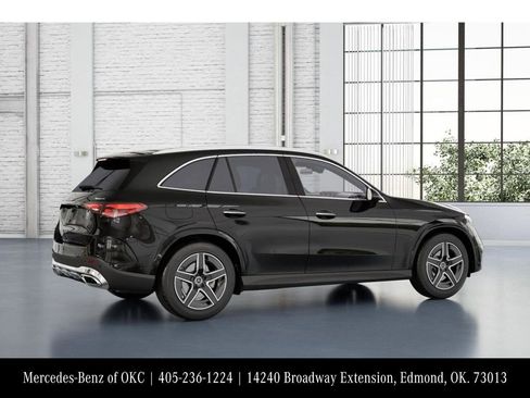 New 2026 Mercedes-Benz GLC 300 4MATIC image 19