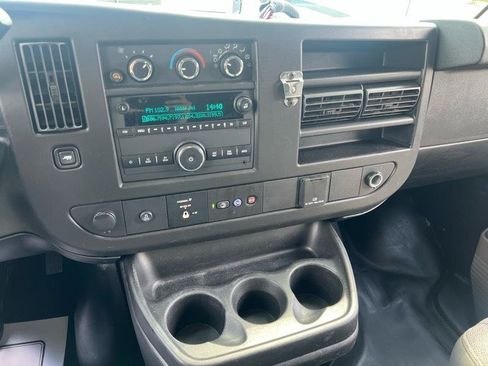 Used 2020 Chevrolet Express 3500 LS RWD image 14
