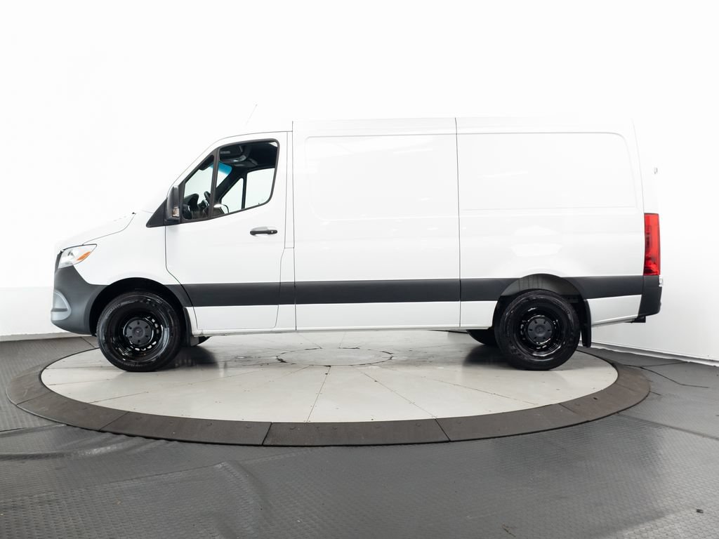 Used 2026 Mercedes-Benz Sprinter 2500 image 4