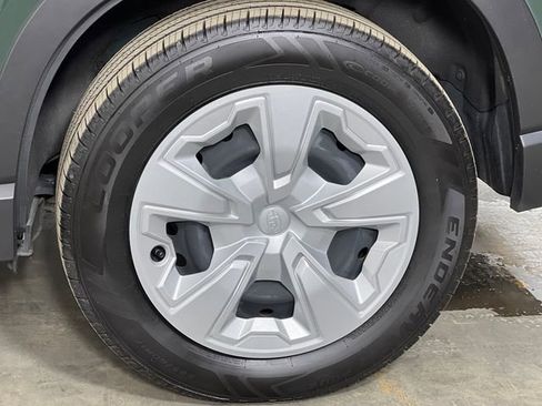 Used 2022 Subaru Forester image 40