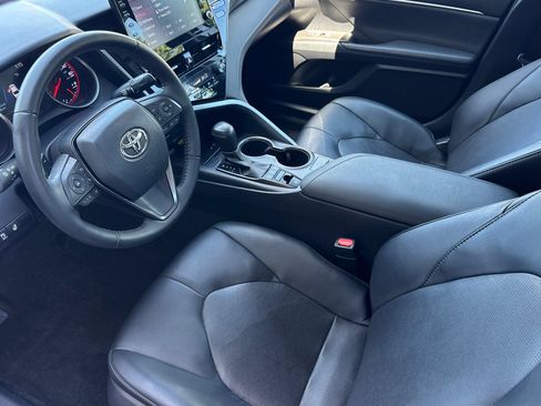 Used 2023 Toyota Camry XSE w/ Cold Weather Package FWD image 10