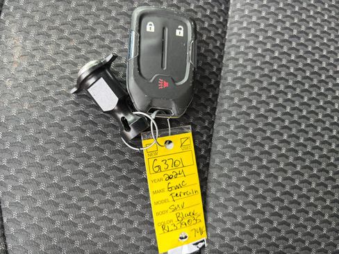 Used 2024 GMC Terrain SLE FWD image 34