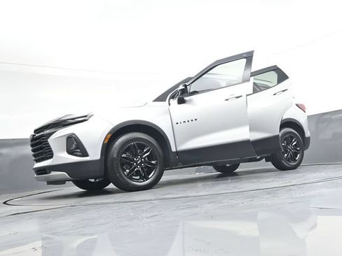 Used 2021 Chevrolet Blazer LT FWD image 43