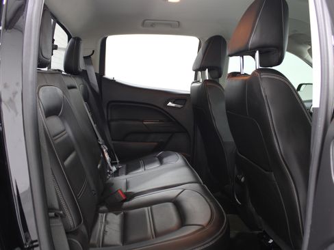 Used 2018 GMC Canyon Denali RWD image 23