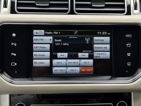 Used 2016 Land Rover Range Rover Supercharged AWD/4WD image 27