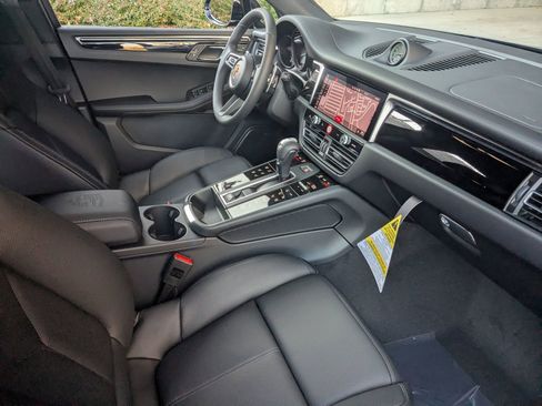 New 2026 Porsche Macan S AWD/4WD image 27