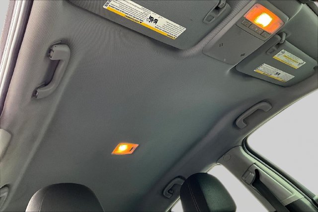 Used 2018 Chevrolet Trax LS FWD image 24