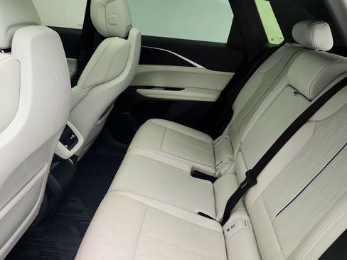 Used 2024 Cadillac Lyriq Luxury w/ LPO, Floor Liner Package image 21