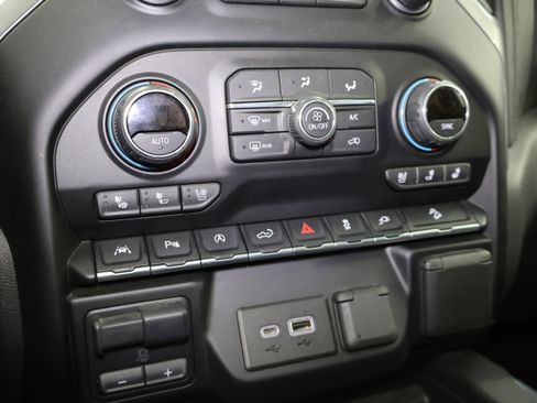 Used 2021 Chevrolet Silverado 1500 LTZ w/ LTZ Premium Package image 51