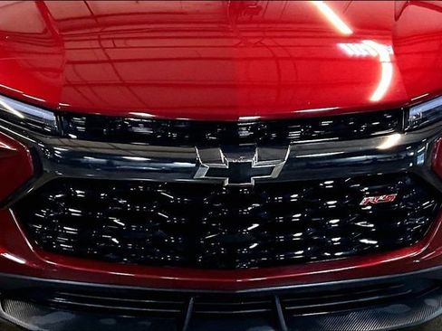 Used 2025 Chevrolet TrailBlazer RS w/ Convenience Package image 34