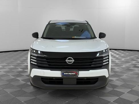 Used 2025 Nissan Kicks S FWD image 8