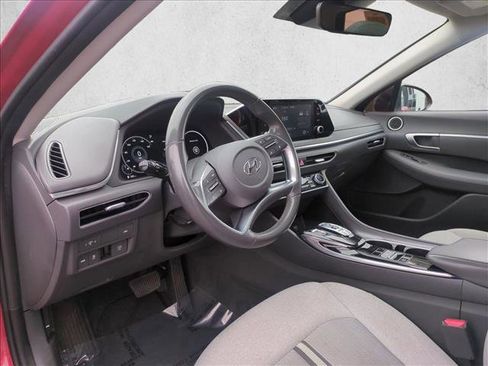 Used 2021 Hyundai Sonata SEL w/ Convenience Package image 10
