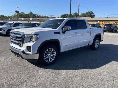 Used 2022 GMC Sierra 1500 SLE image 9