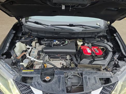 Used 2015 Nissan Rogue S AWD/4WD image 27