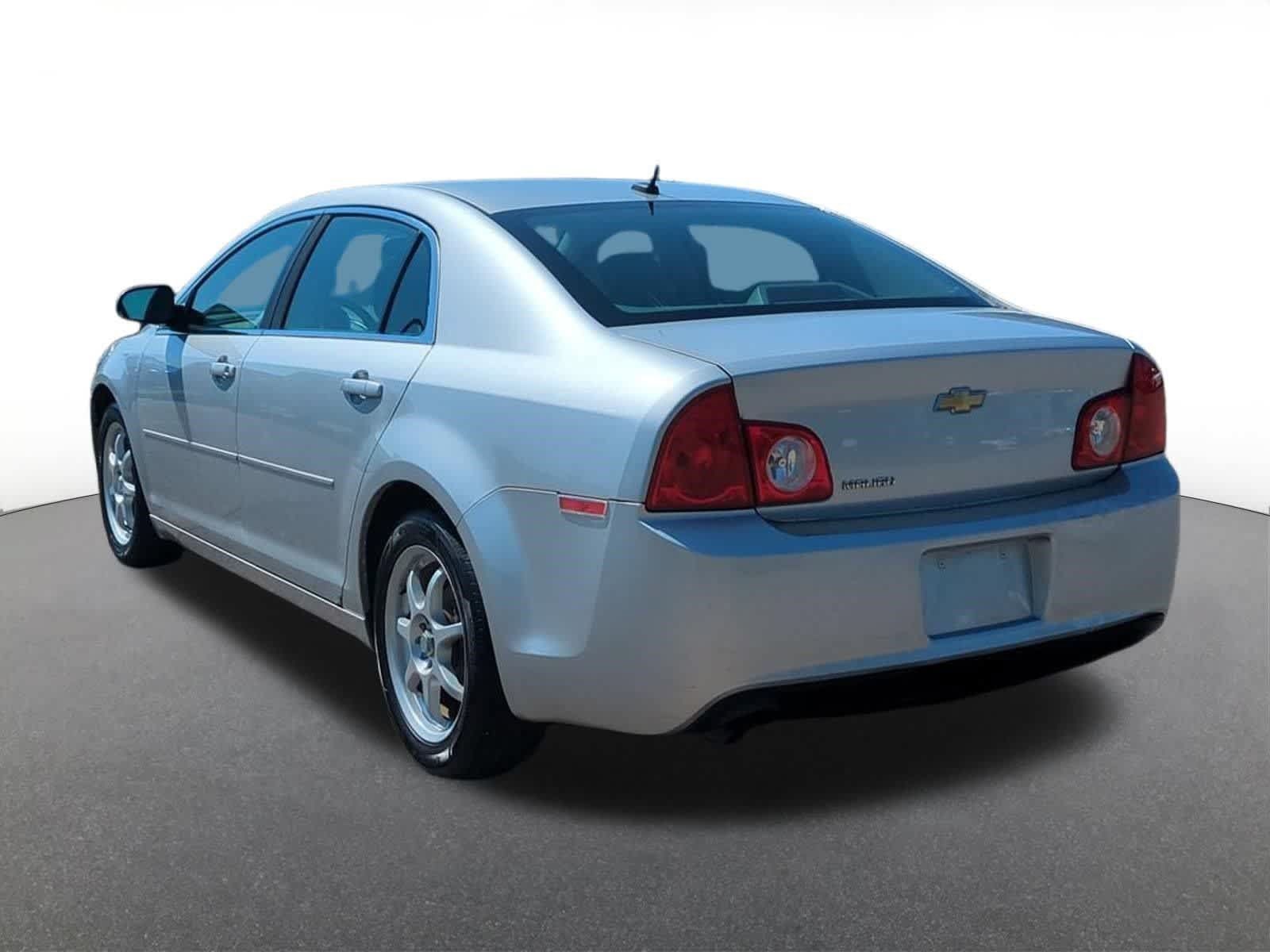 Used 2011 Chevrolet Malibu LS FWD image 4