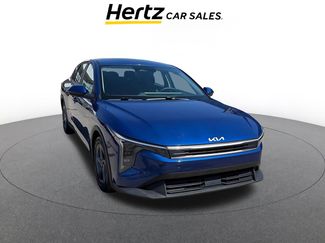 Used 2025 Kia K4 LXS video 1
