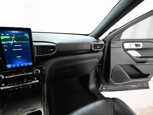 Used 2021 Ford Explorer ST w/ Equipment Group 401A image 33