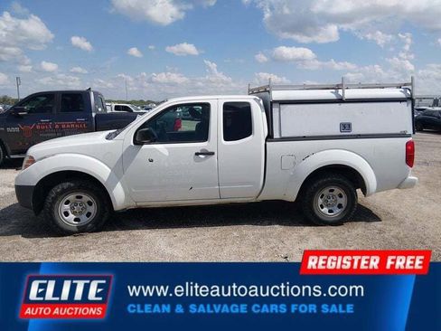 Used 2018 Nissan Frontier S image 28