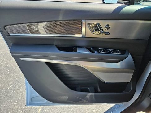 New 2027 Cadillac Vistiq Sport AWD/4WD image 29