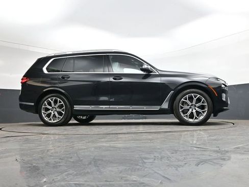 Used 2023 BMW X7 xDrive40i image 27