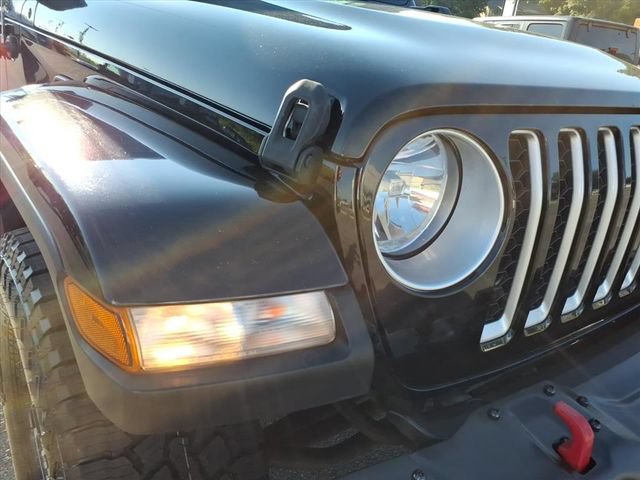 Used 2021 Jeep Gladiator Overland AWD/4WD image 3