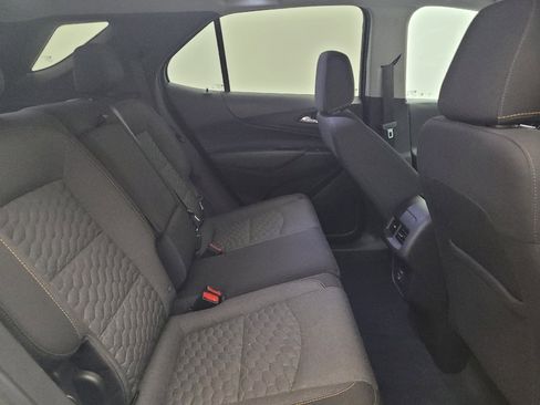 Used 2021 Chevrolet Equinox LT FWD image 19