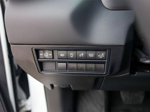 Used 2024 Toyota Tundra Limited image 18