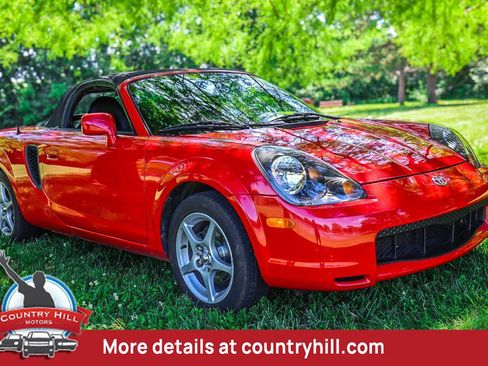 Used 2000 Toyota MR2 image 1