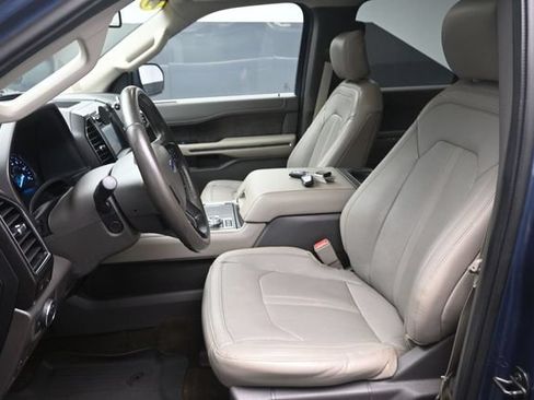 Used 2019 Ford Expedition Max Limited w/ Equipment Group 302A AWD/4WD image 18