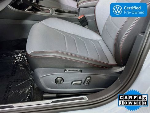 Certified 2026 Volkswagen Jetta GLI Autobahn FWD image 17
