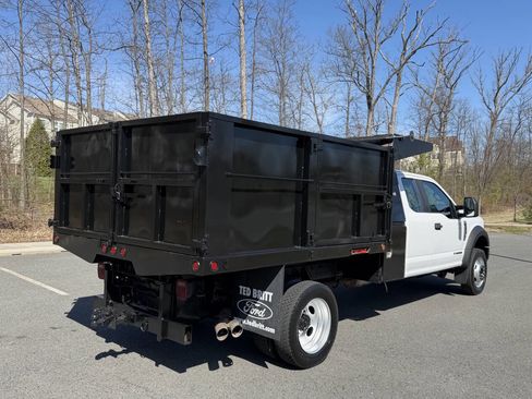 Used 2017 Ford F450 XL w/ XL Value Package image 6