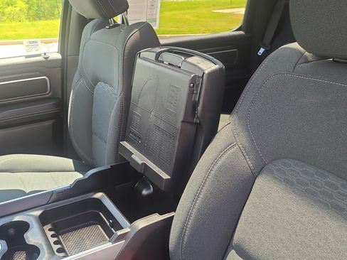 Used 2025 RAM 1500 Big Horn AWD/4WD image 18
