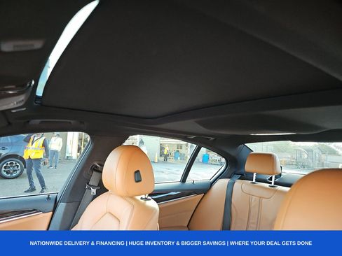 Used 2019 BMW 540i 540i w/ Convenience Package image 11